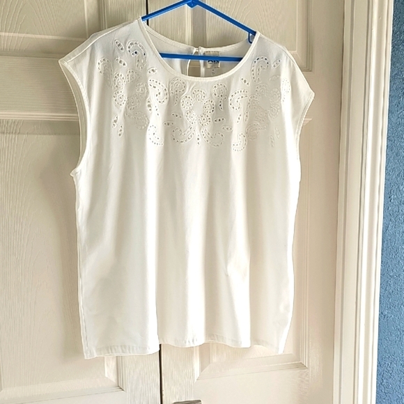 NEW Anne Klein White Eyelet/Crochet Sleeveless Pull on Blouse  Keyhole Back XL - Picture 5 of 16